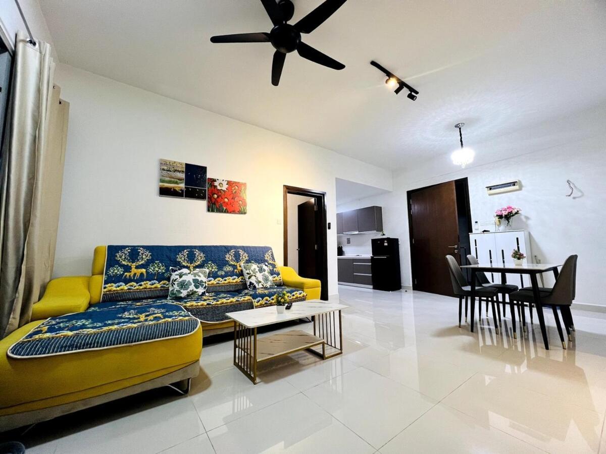 Regalia Upper View By Willow Homes Kuala Lumpur Chambre photo