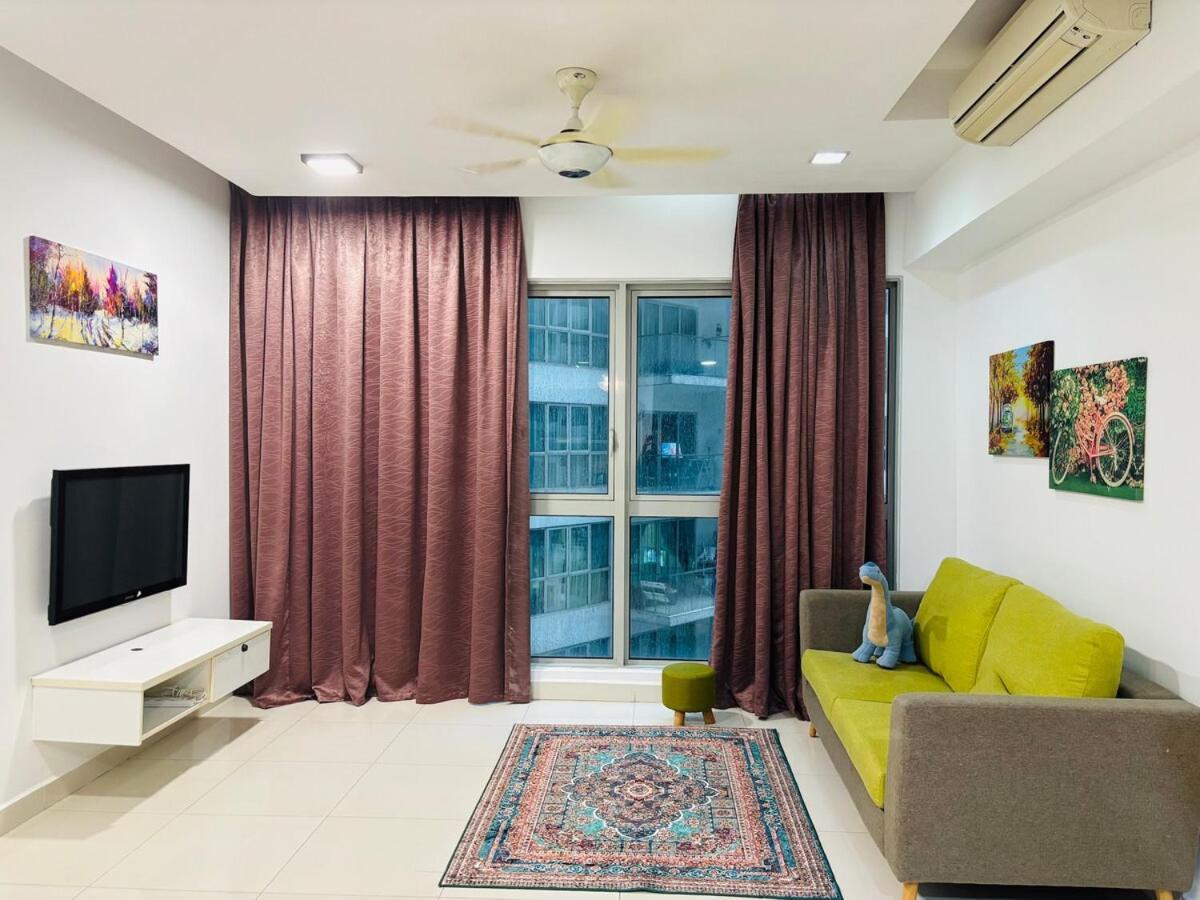 Regalia Upper View By Willow Homes Kuala Lumpur Chambre photo