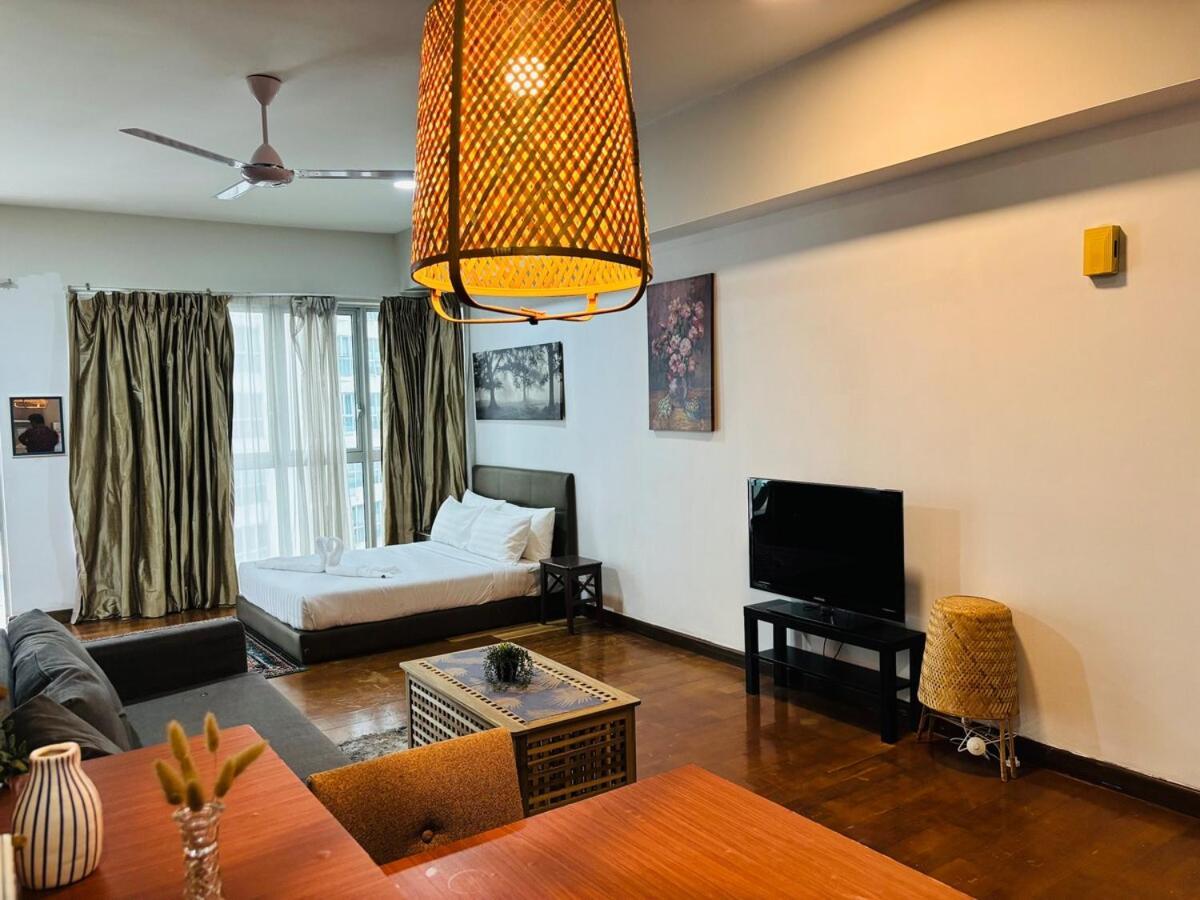 Regalia Upper View By Willow Homes Kuala Lumpur Chambre photo