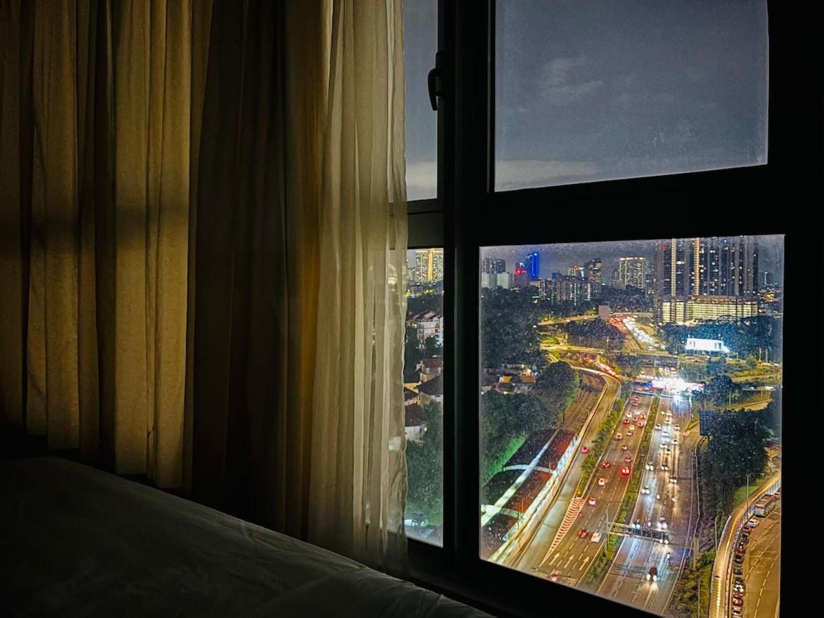 Regalia Upper View By Willow Homes Kuala Lumpur Chambre photo