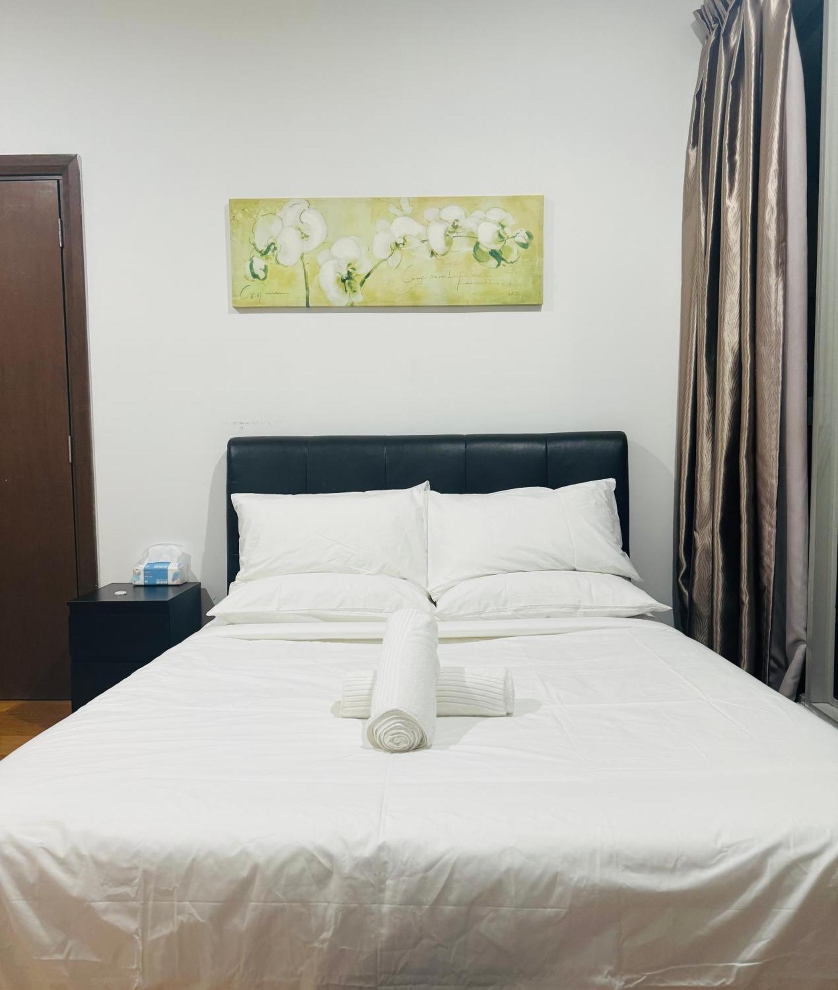 Regalia Upper View By Willow Homes Kuala Lumpur Chambre photo